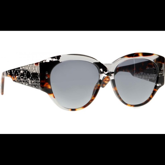 lady dior studs 3